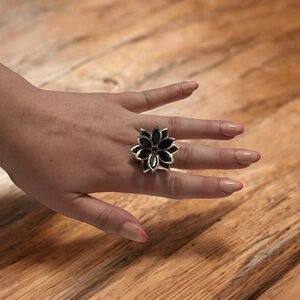 Vintage Black Enamel & Rhinestone Lotus Floral Ring